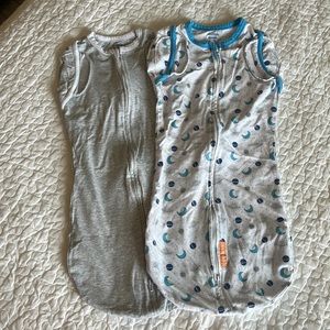 2 Swaddleme arms free convertible pod swaddles